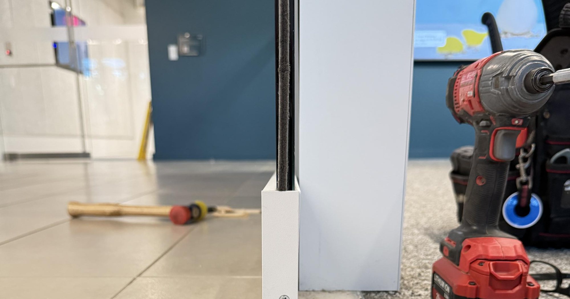Commercial Door Service Vehicle and Worksite
